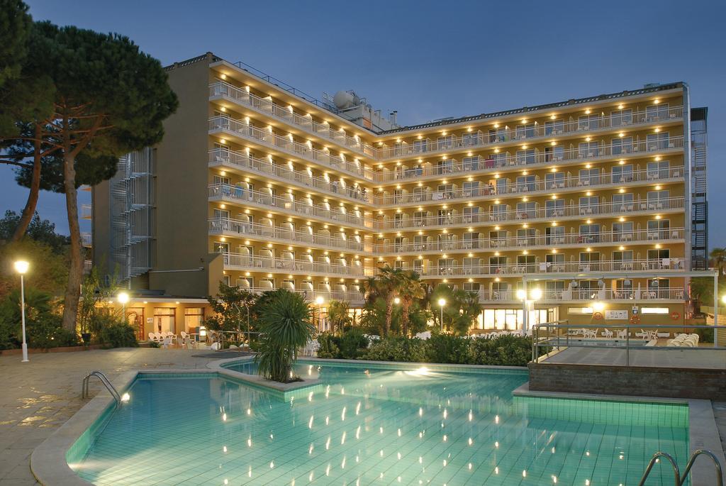 President Hotel 3*